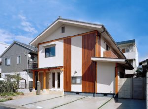 「住まいは夏を旨とすべし」広島　注文住宅　自然素材
